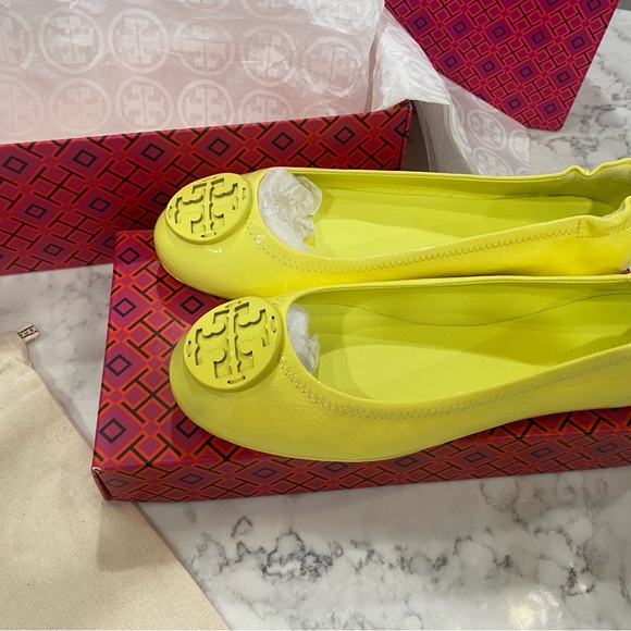 Tory Burch Shoes - NWT! Authentic Tory Burch Minnie Ballet Flats